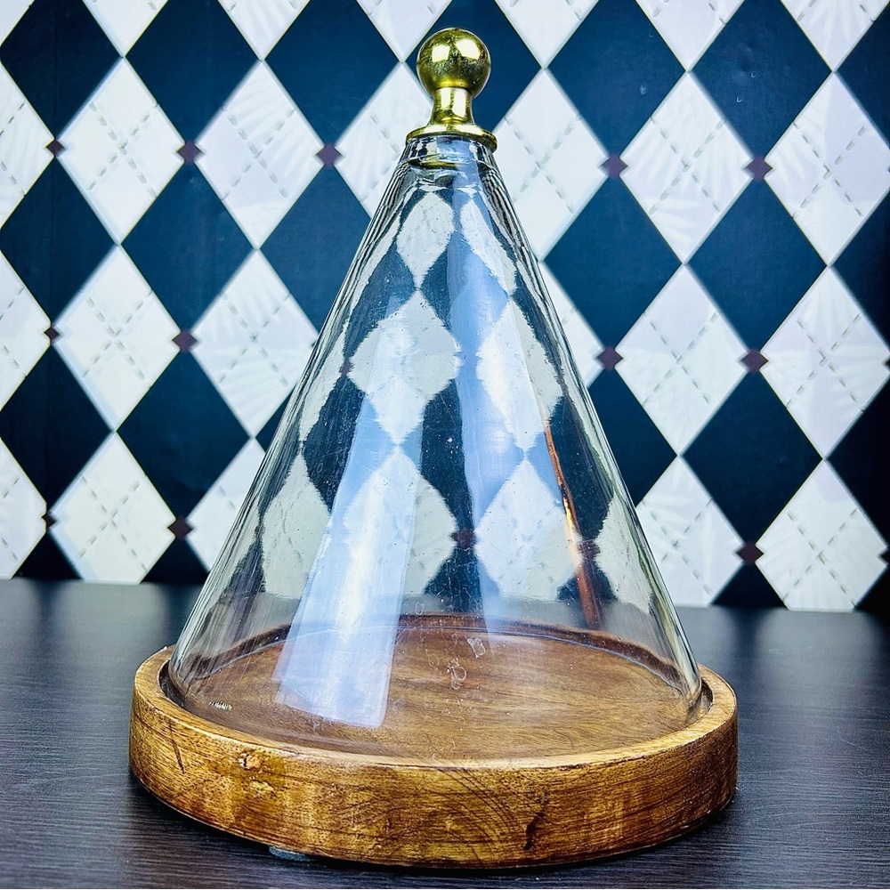 Dramatic Glass Cloche and Wood Base Food Display Brass Finial‎ Kitchen 11 Inch